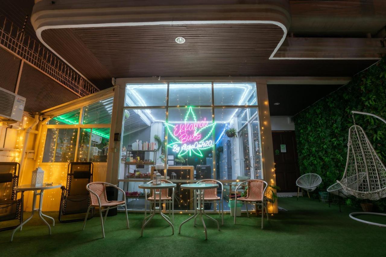 בנגקוק 420 Hostel - Ekkamai Buds & Beds מראה חיצוני תמונה