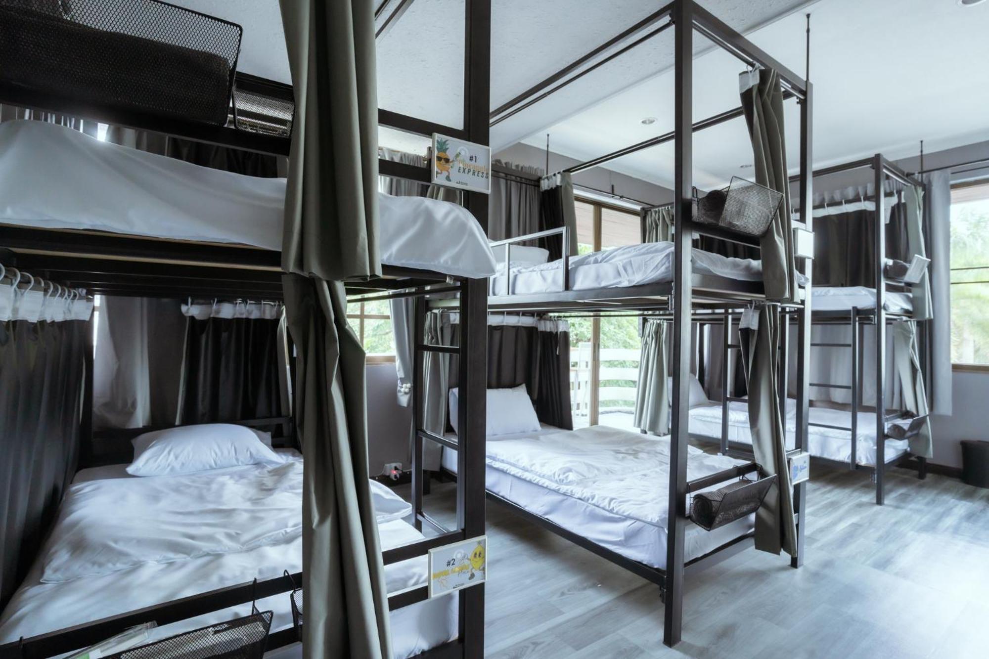 בנגקוק 420 Hostel - Ekkamai Buds & Beds מראה חיצוני תמונה